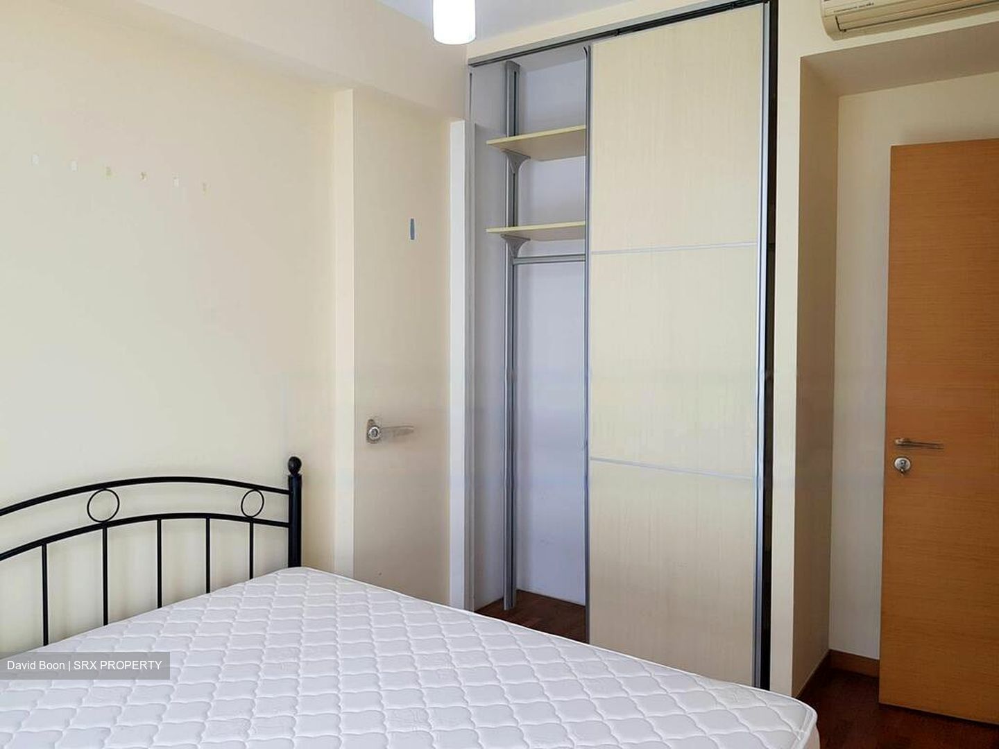 The Lakeshore (D22), Condominium #421986921